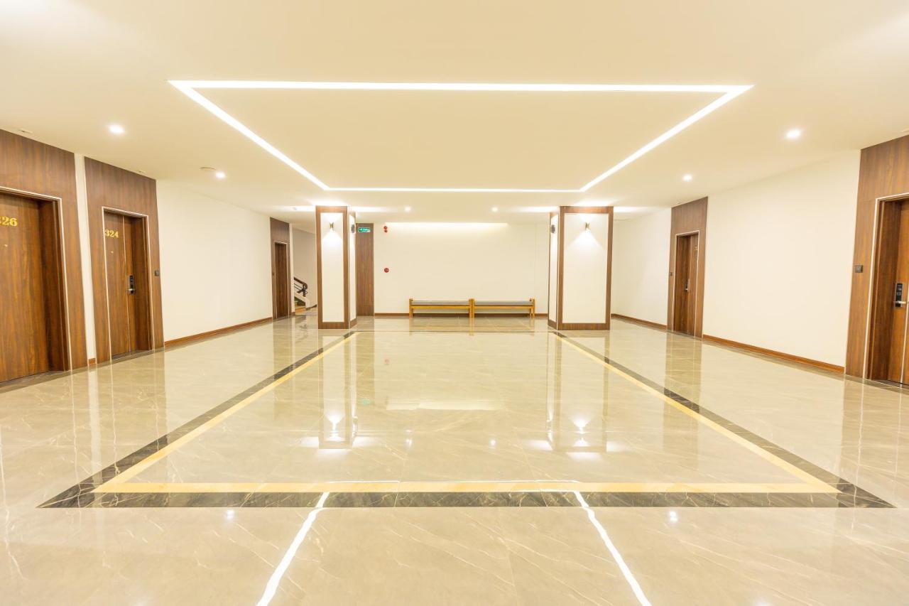 Viktor Legends Hotel Mong Cai Exterior photo
